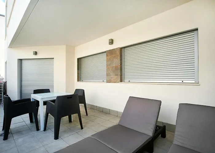 Orange Housing - Amalia 13